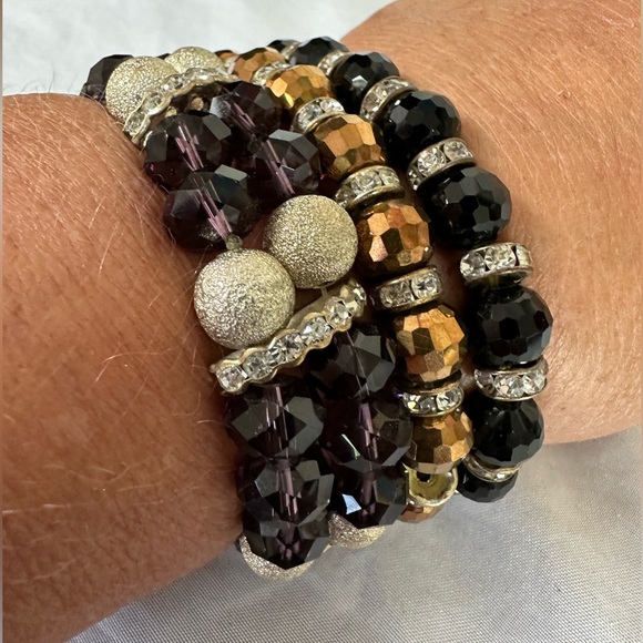 Six sparkly stretch style bracelets - Picture 2 of 7